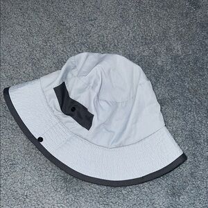 Boys Light/Navy Bucket Hat
